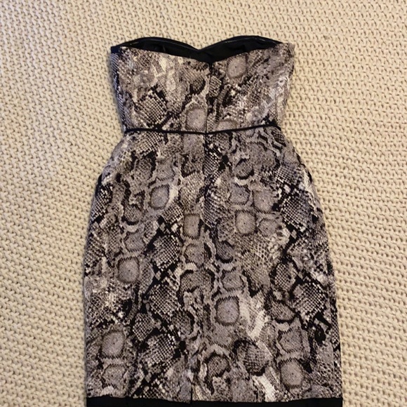 BCBG MazAzria Shana snakeskin dress in size 4 - Picture 5 of 8